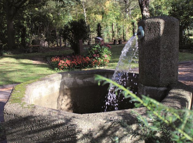 Brunnenwege_quer_endfassung2.indd Brunnenwege_quer_endfassung2.indd